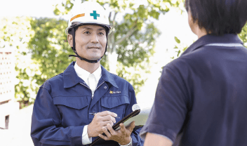 【理由1】外装劣化診断士による正確で専門的な診断